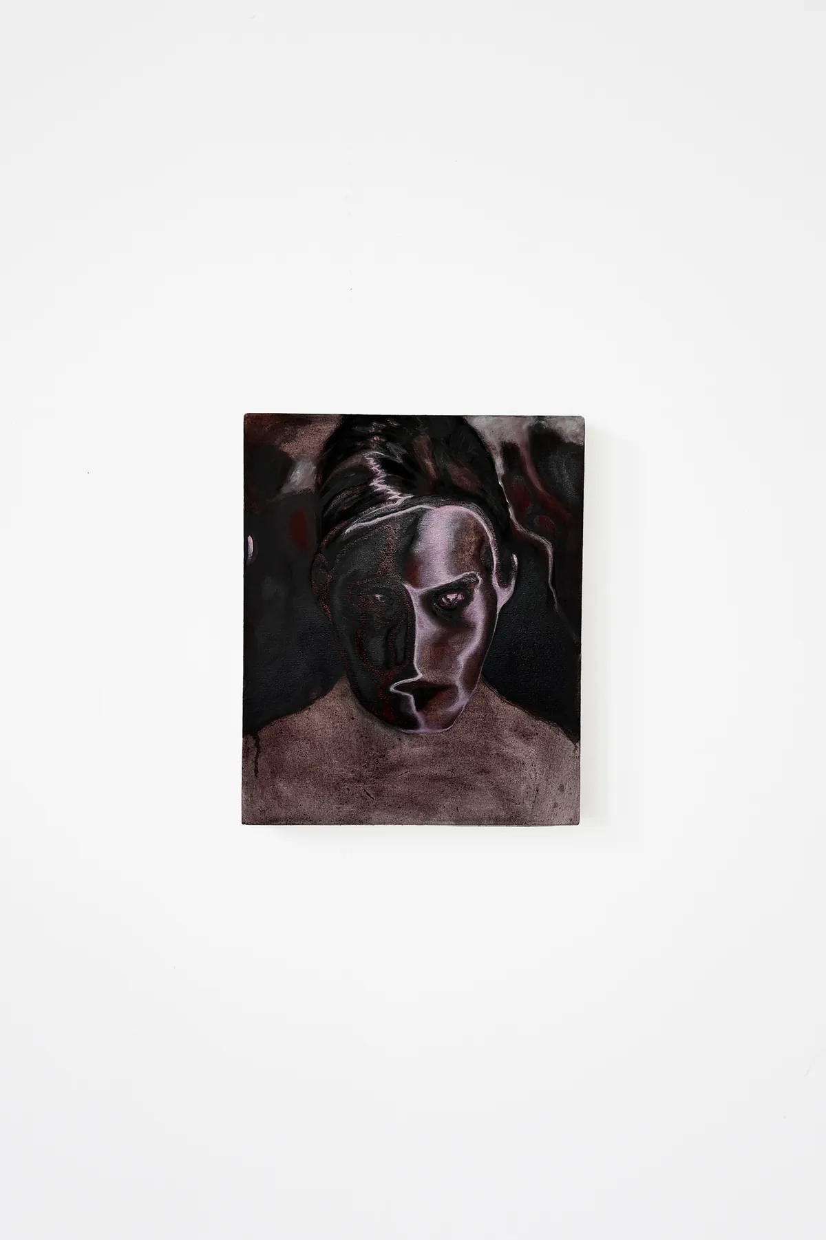 Portrait dissonant, 2024, Huile sur lin, 46 x 38 x 4,5 cm